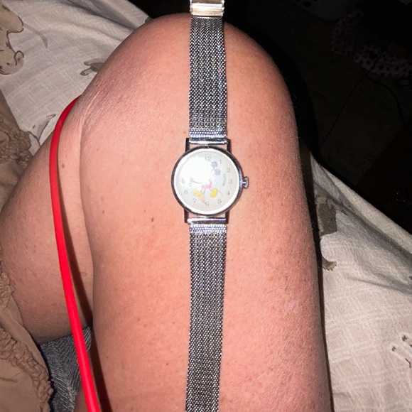 Mickey Mouse Silver Wristwatch - Animated Dial - Picture 3 of 5